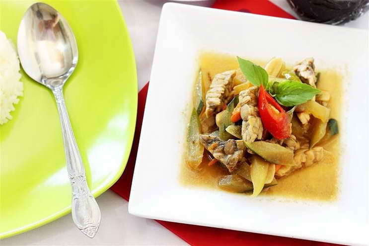 西式速食VS中式速食,哪個更發胖?